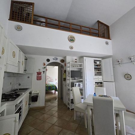 Appartamento Gallura Da Giuseppina Santa Teresa Gallura Eksteriør bilde